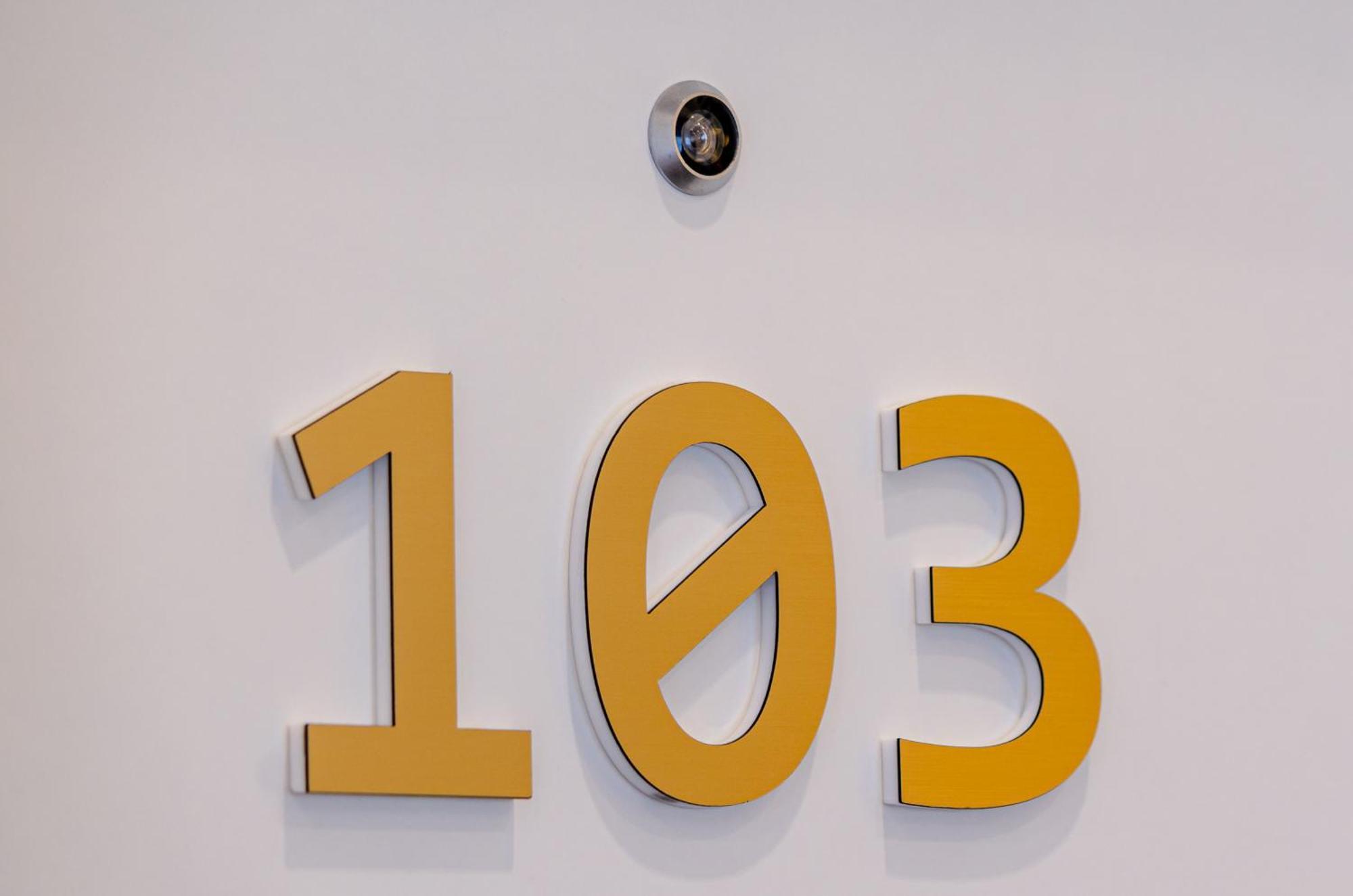 2M Boutique Hotel Монтижу Екстериор снимка