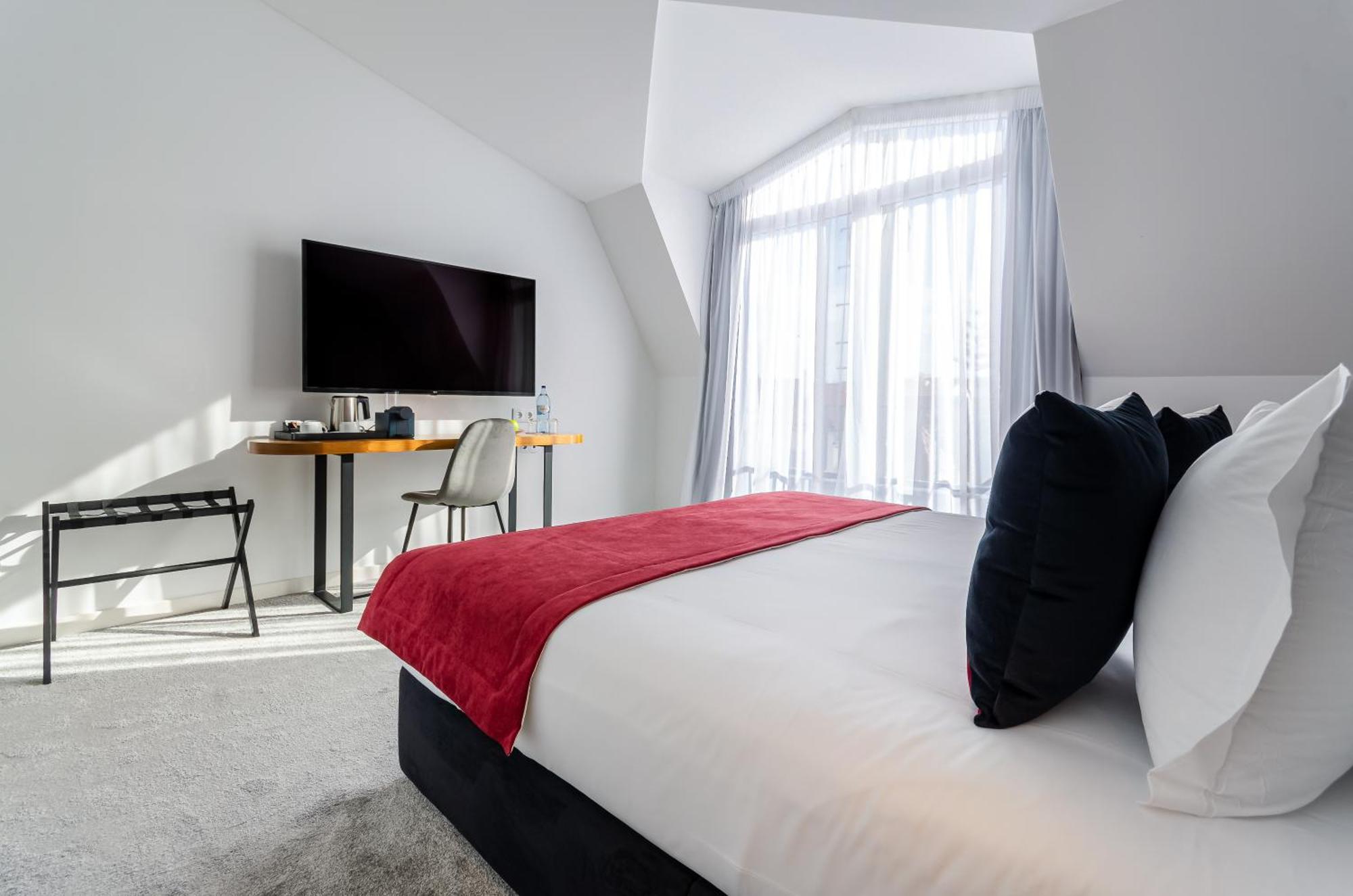 2M Boutique Hotel Монтижу Екстериор снимка