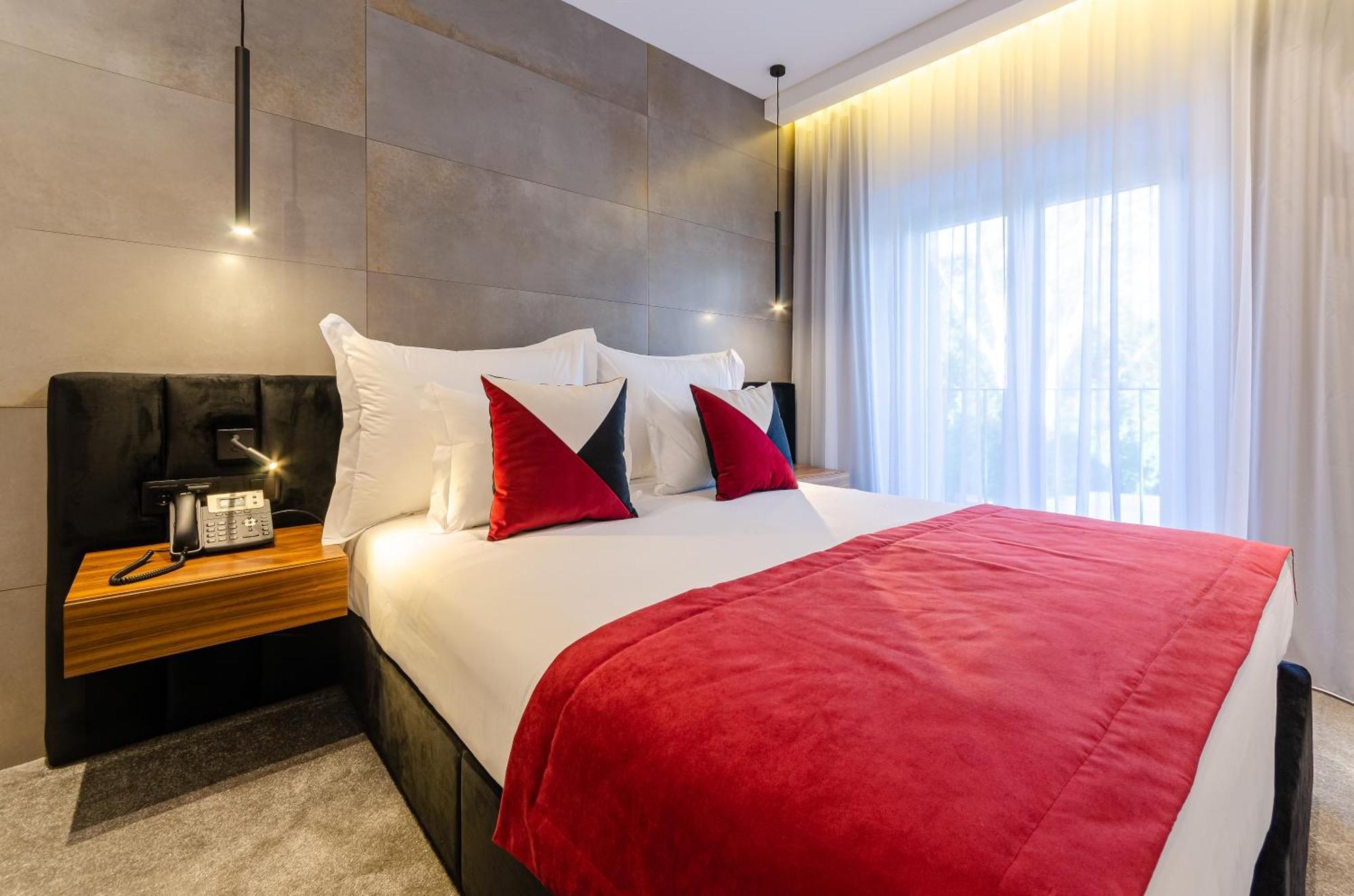 2M Boutique Hotel Монтижу Екстериор снимка
